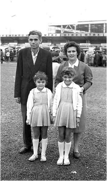 Obitelj Jose Maričića , Anđa, Nada i Blaženka.jpg
