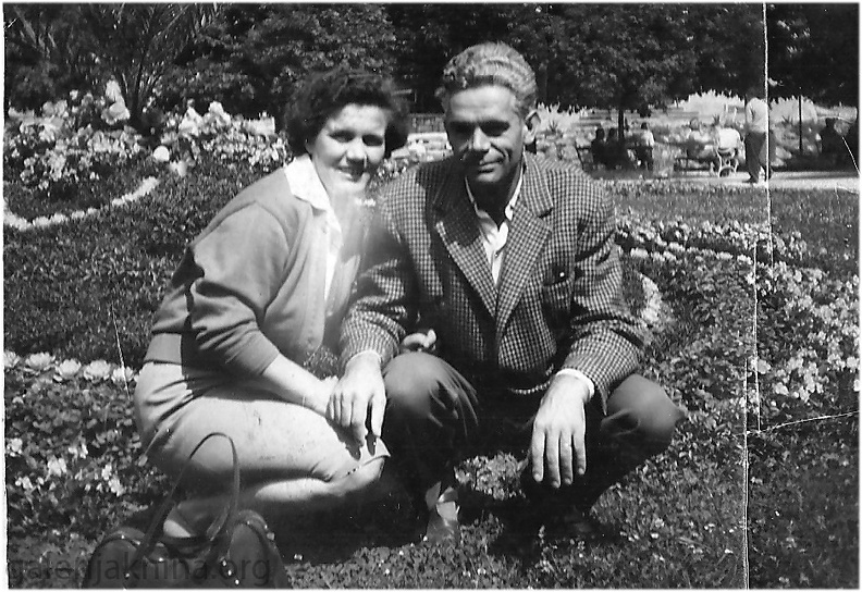 Anđa i Joso Maričić u toplicama 1962.jpg