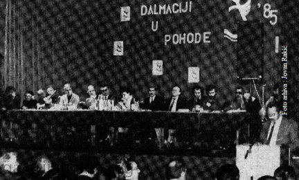 Knin,  pjesnička manifestacija Dalmaciji u pohode 1985. godina